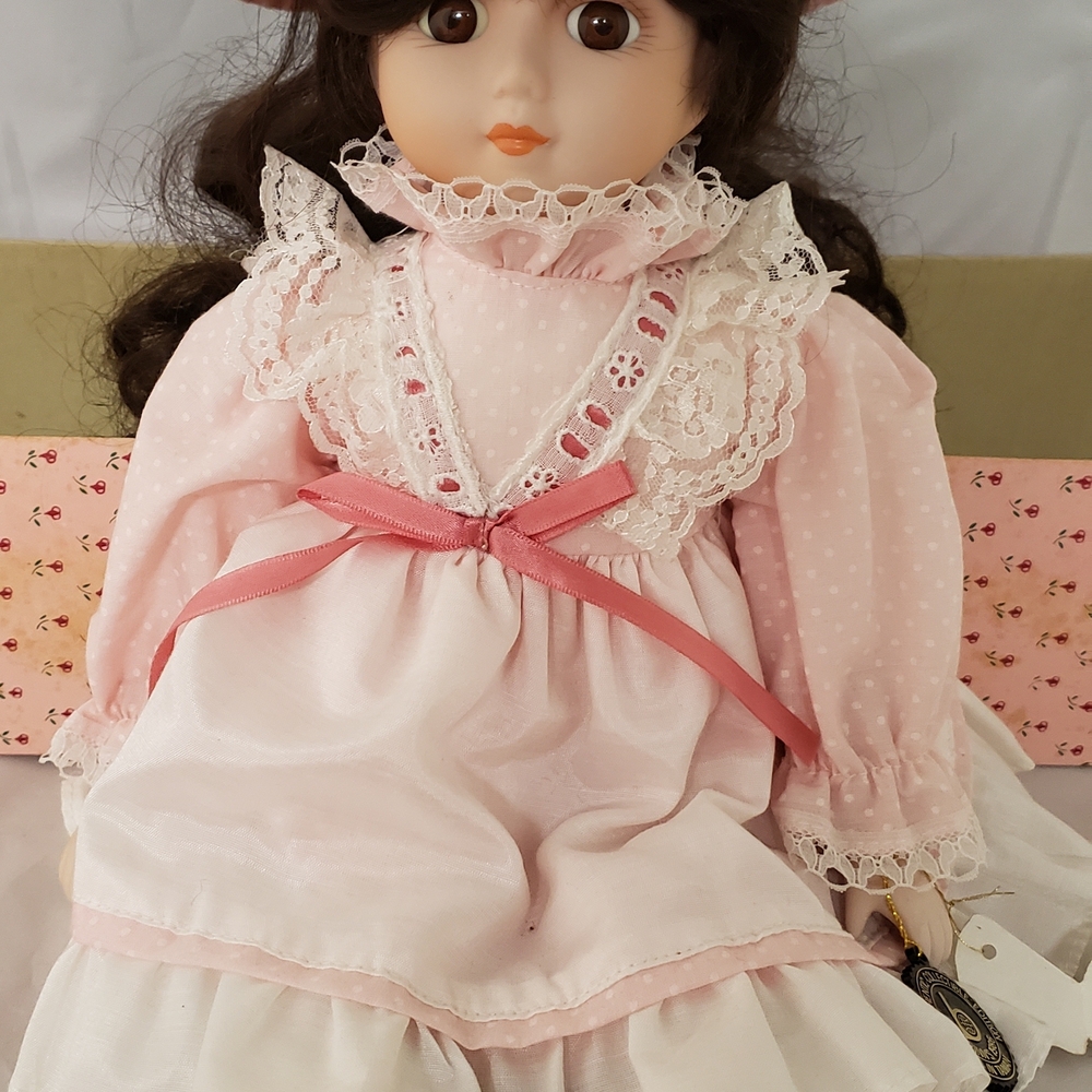 Vintage 1986 Brinn's Musical Tune Doll With Box